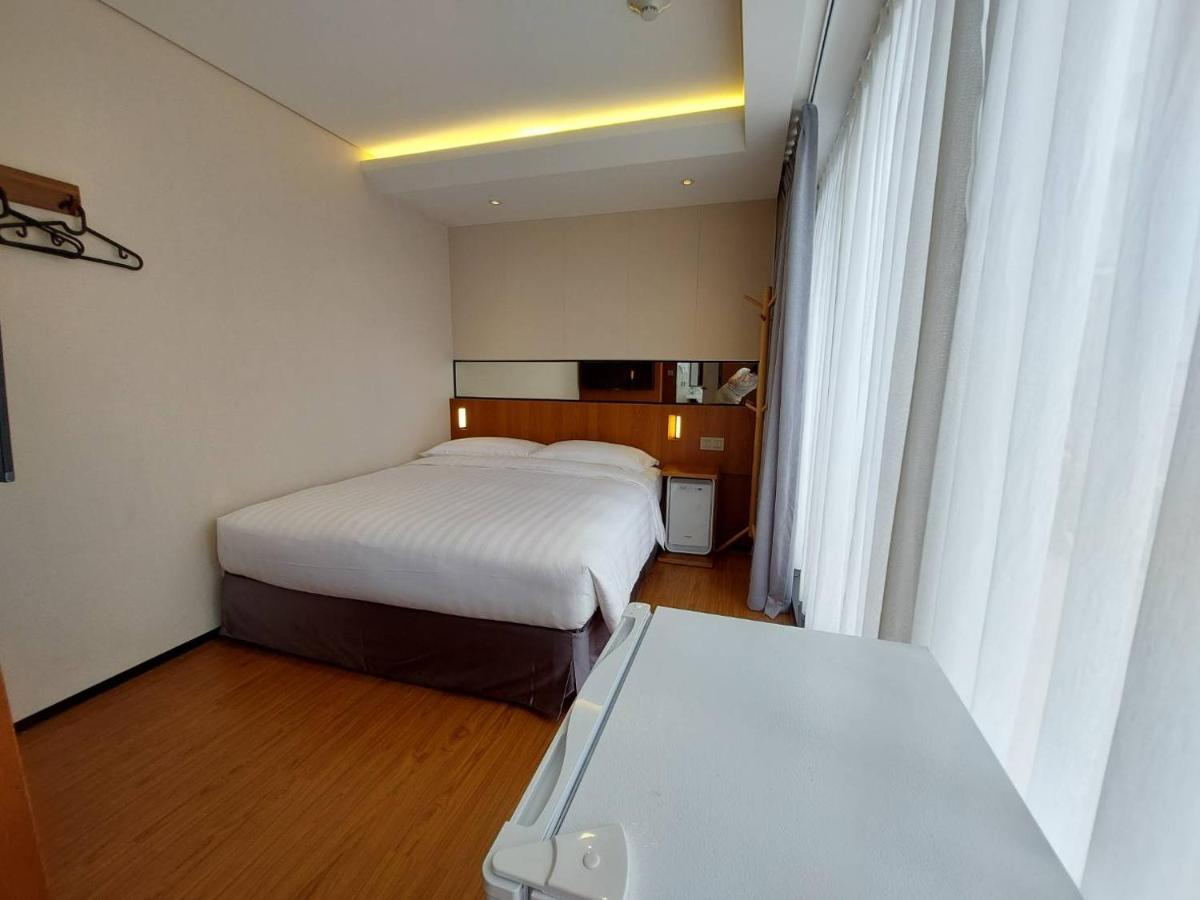 טאיפיי 盤古捷旅 - Panco Hotel מראה חיצוני תמונה